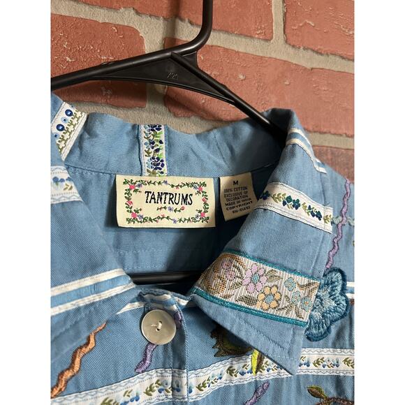 Tantrums | Light Blue Floral Embroidered Shacket - Picture 3 of 5